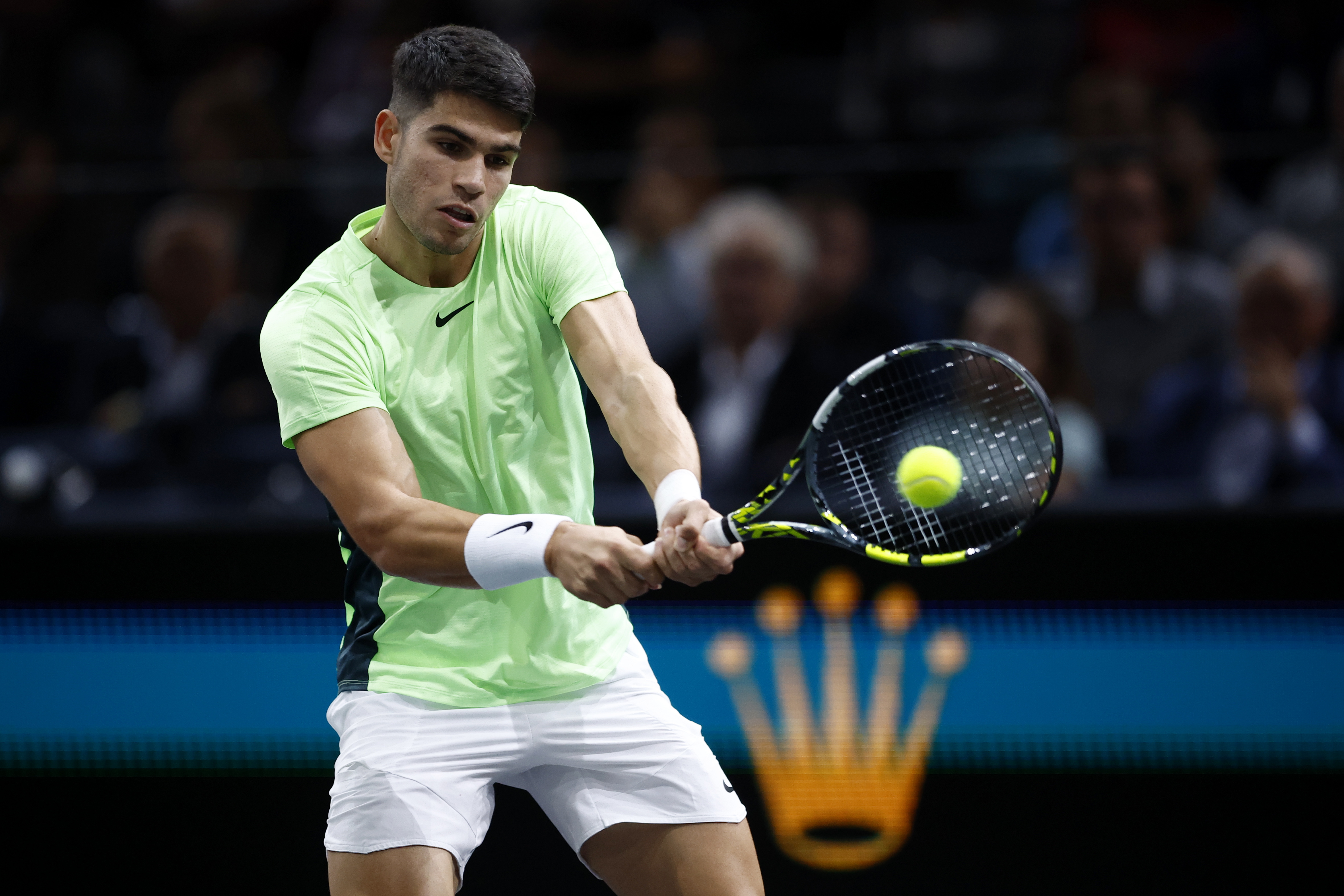 Russian Safiullin stuns Alcaraz in Paris Masters