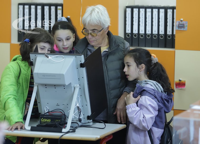 As of 4:00 p.m., voter turnout in the Bulgarian local elections runoff was 26.40%