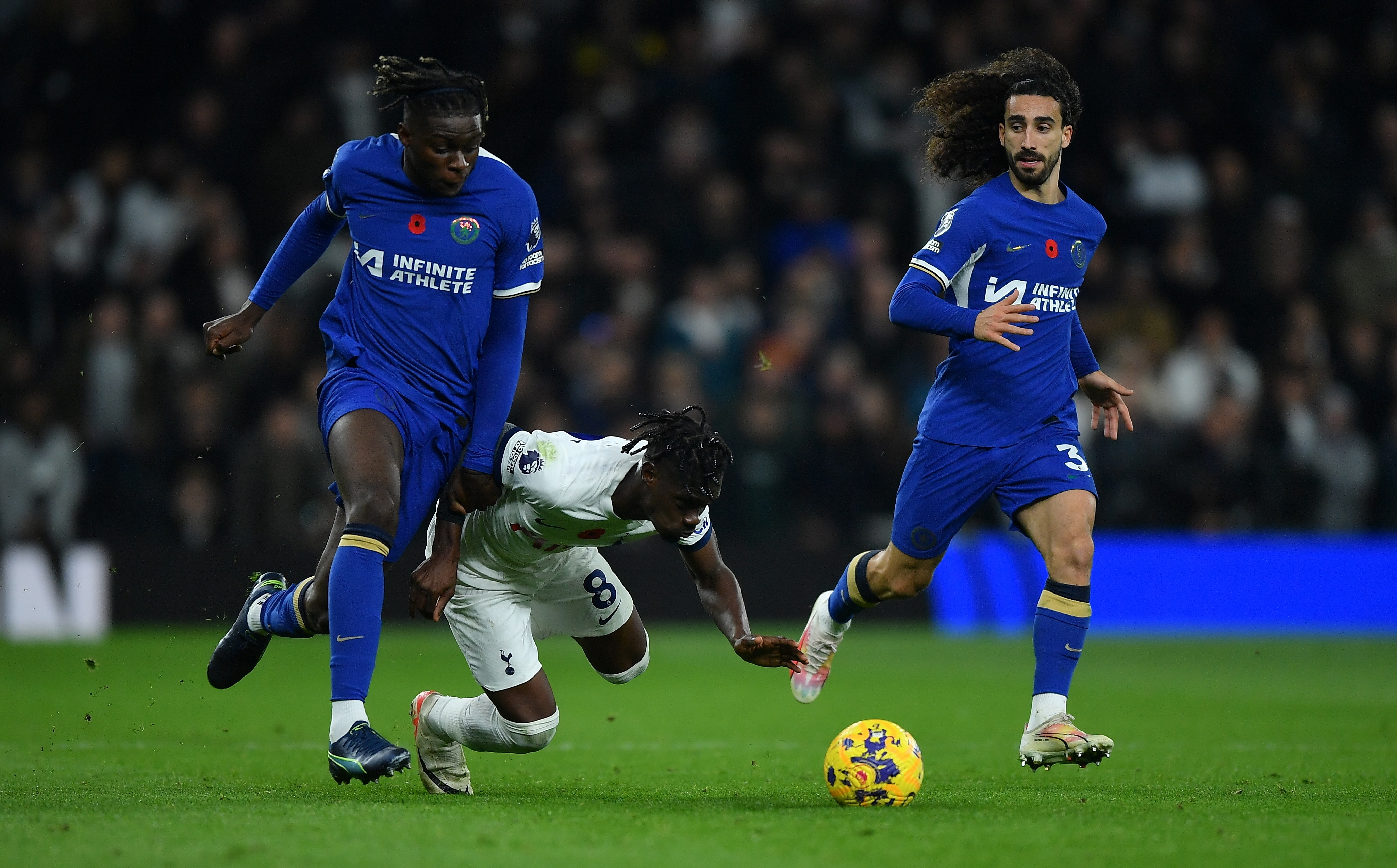 Chelsea hands Tottenham their first defeat of the season in thrilling encounter