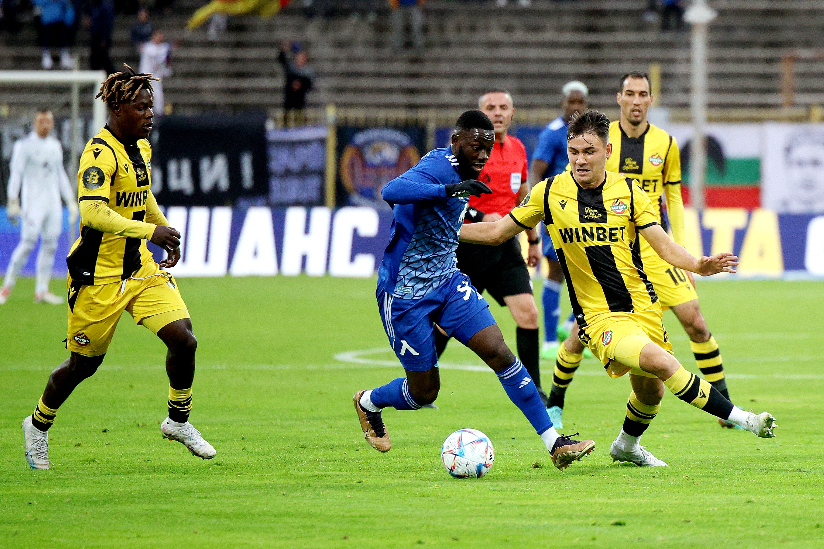 Levski failed to beat Botev Pd at home