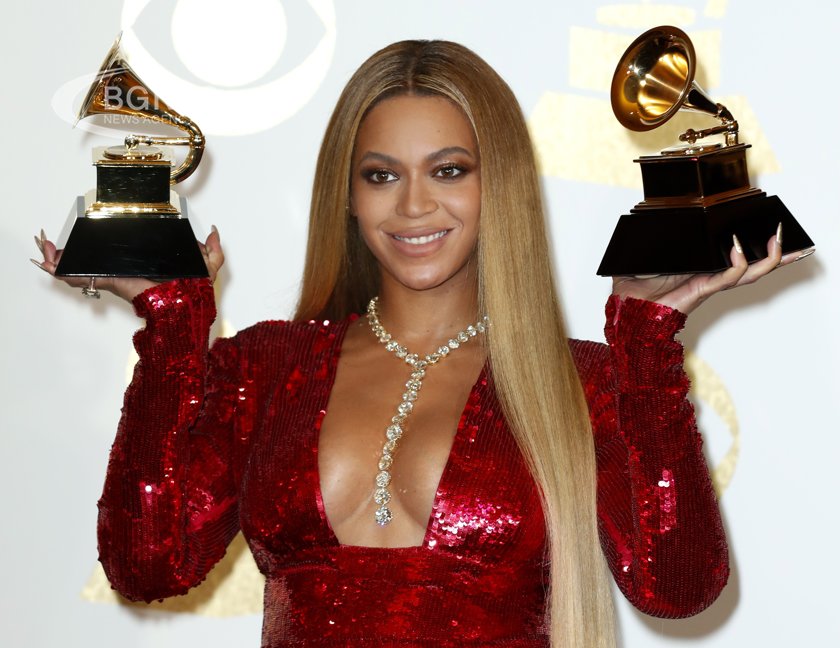 Beyoncé's  childhood home in Houston caught fire