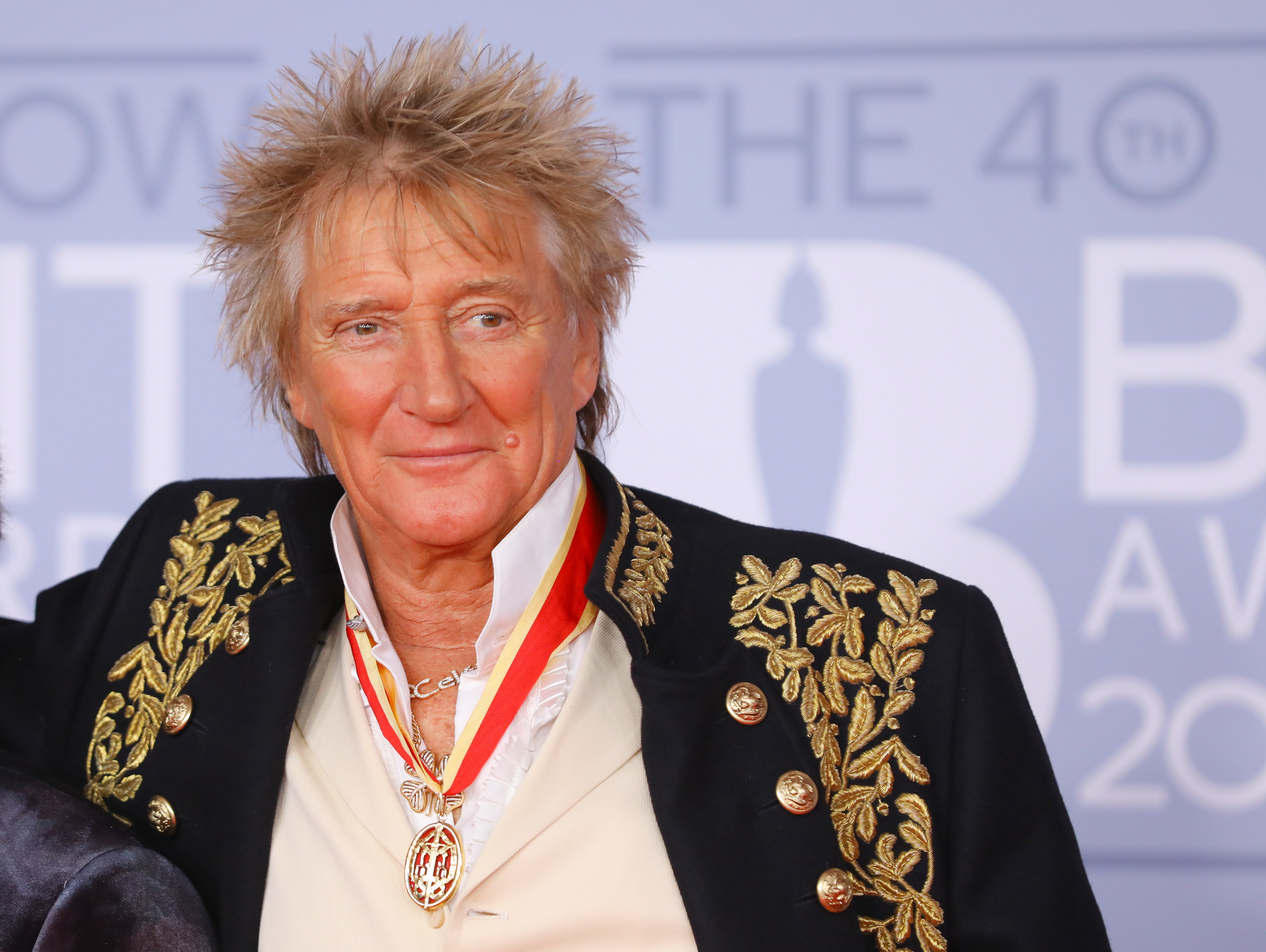 Rod Stewart wows Scots hotel staff with £10k gratuity