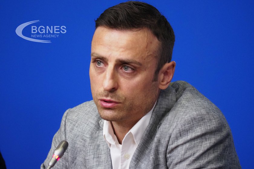 Berbatov: The goal of the Bulgarian Football Union is that absolutely nothing happens