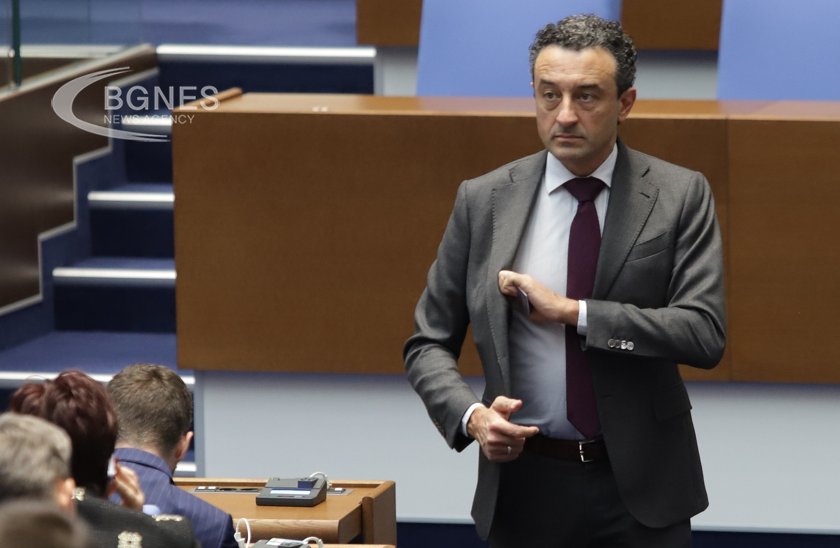 Scandal over property deals in Bulgaria's ruling party We Continue the Change
