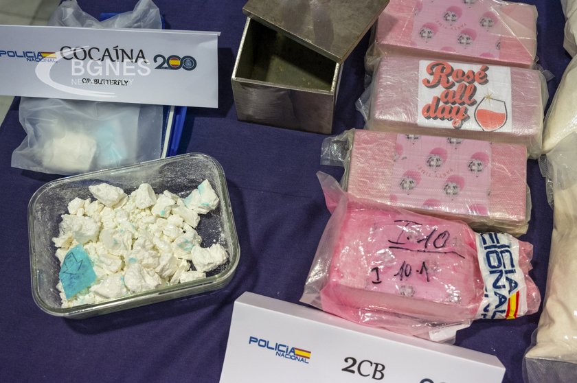Pink cocaine and synthetic marijuana in France