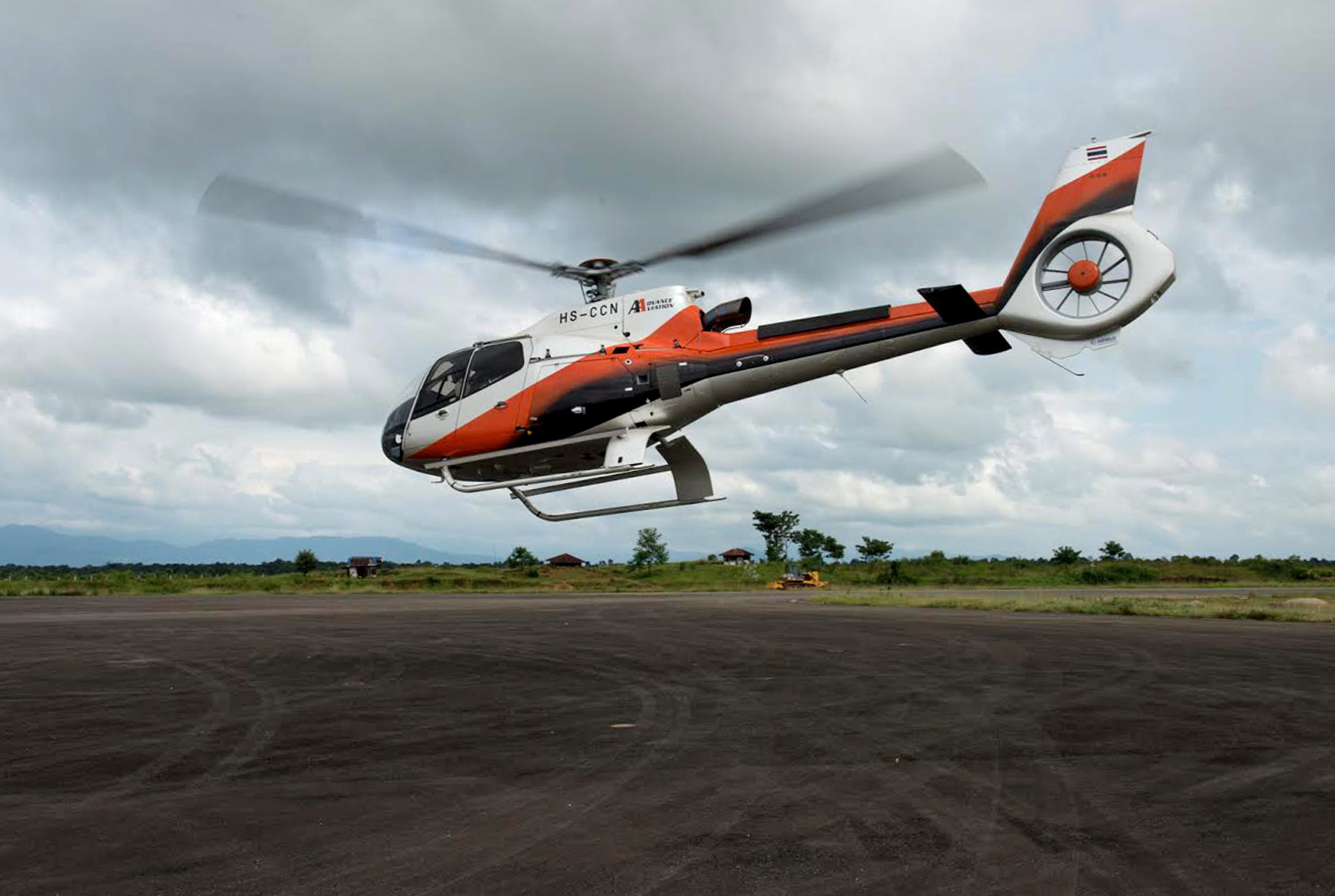 A prominent Nigerian banker has died in a helicopter crash in California
