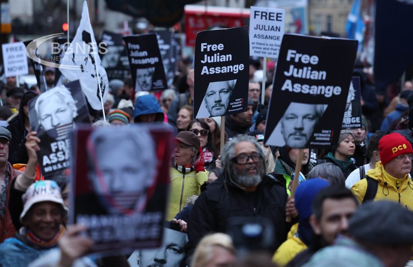 British Supreme Court postponed ruling on Assange