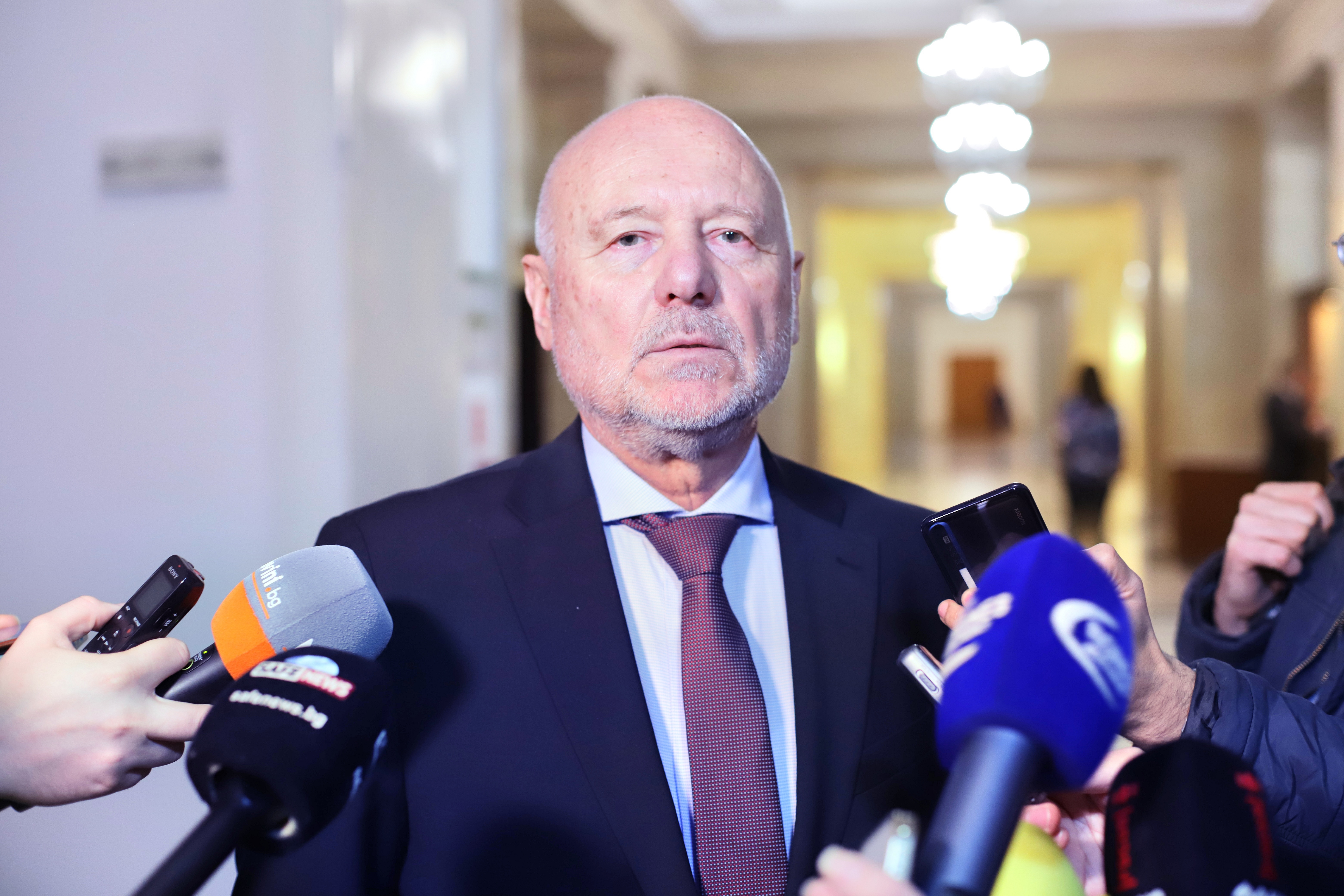 Bulgarian Defense Minister Todor Tagarev: We will not send soldiers to Ukraine, the APCs are still in Sofia