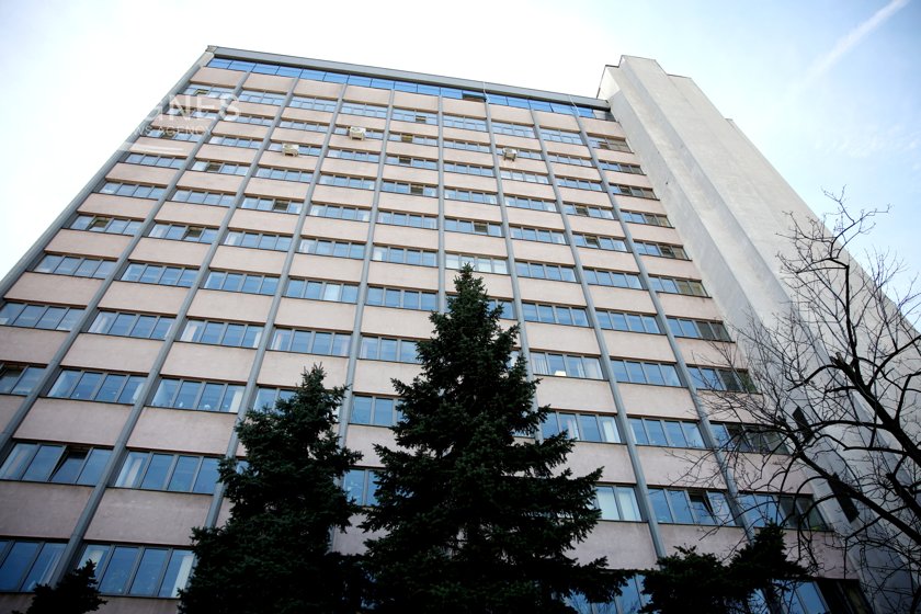 7 detained after the Bulgarian State Agency for National Security stormed the Bulgarian National Customs Agency