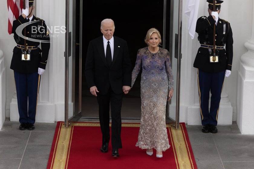 Joe and Jill Biden's income grew by 7% in 2023.
