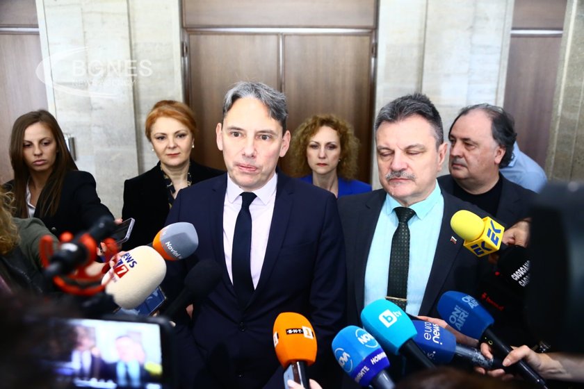 WCC-DB: The EC sanctioned us because of the law on public procurement