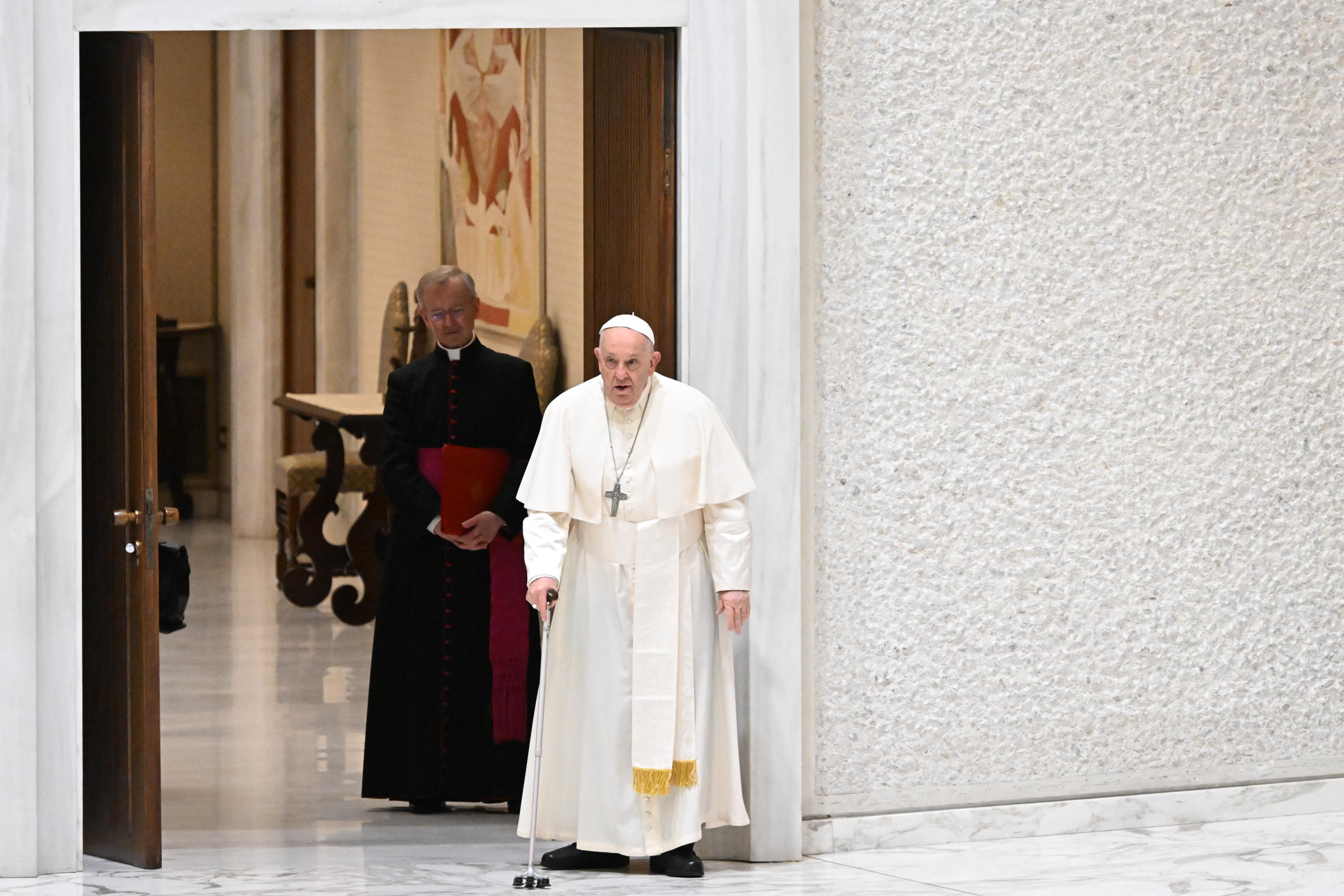 Pope visits Venice in first trip in months