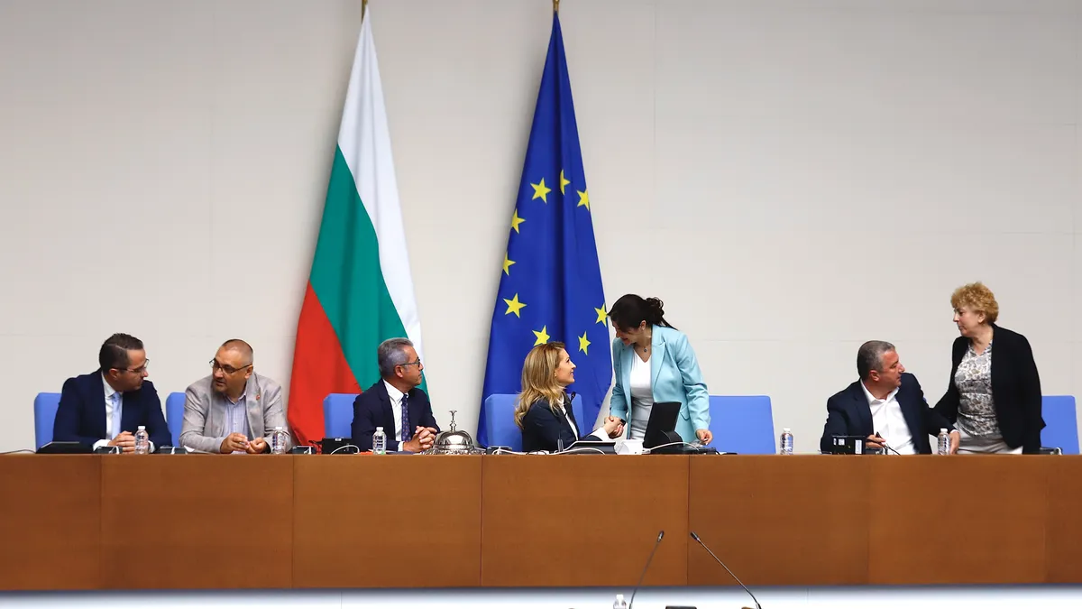 Raya Nazaryan from GERB-UDF heads the Bulgarian parliament