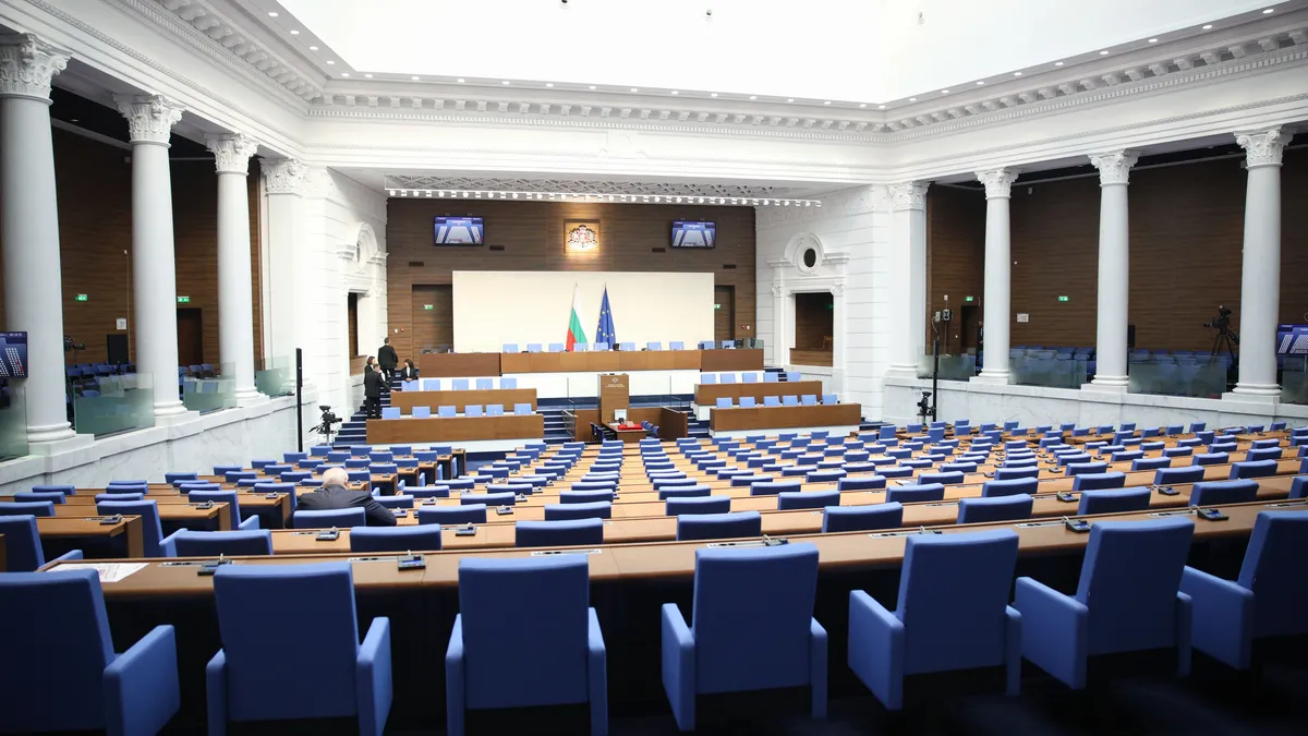 Deadlocked mandates: The political crisis in Bulgaria will ruin both the second and the third