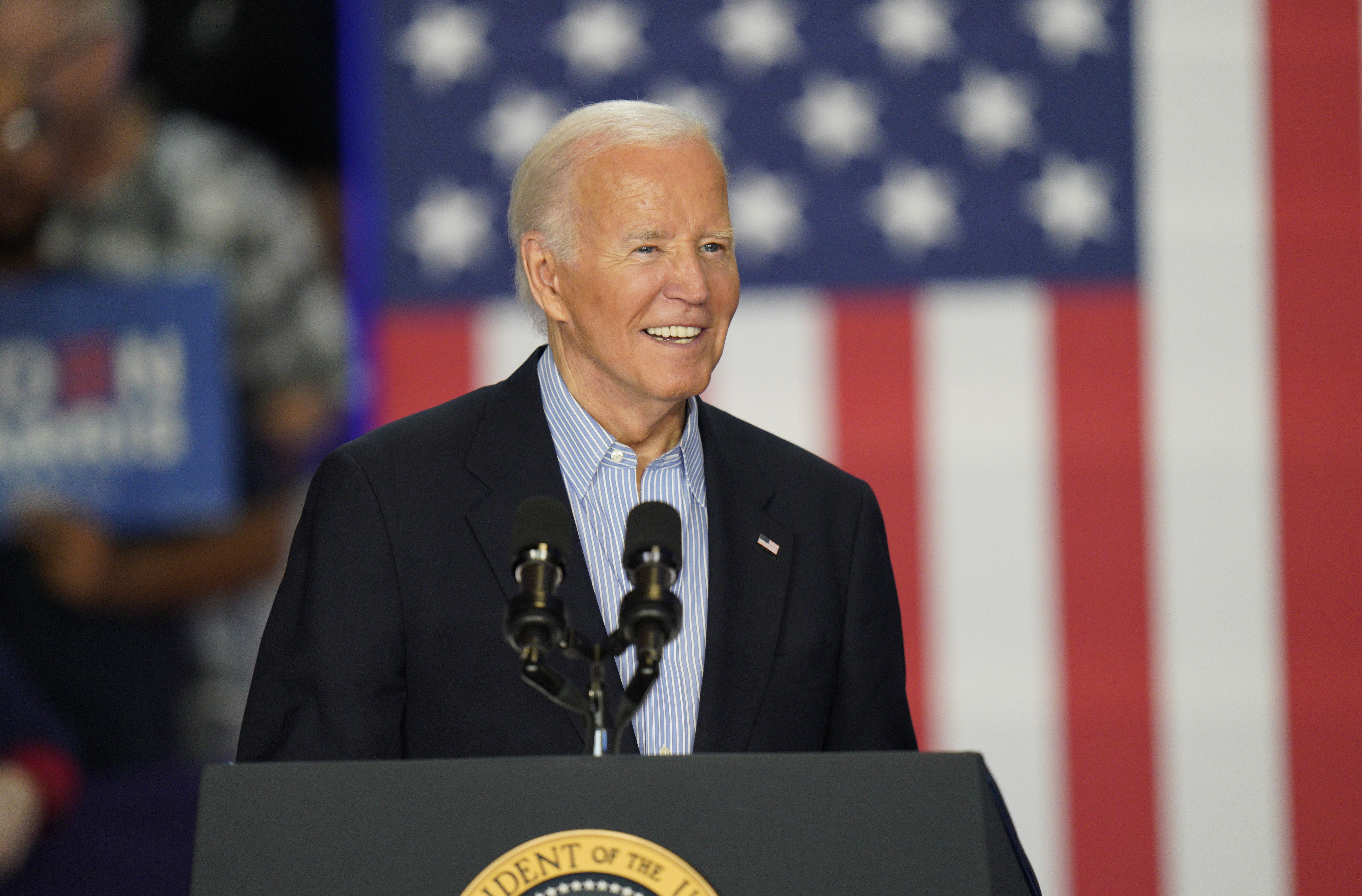 NATO is increasingly doubting Biden's victory over Trump
