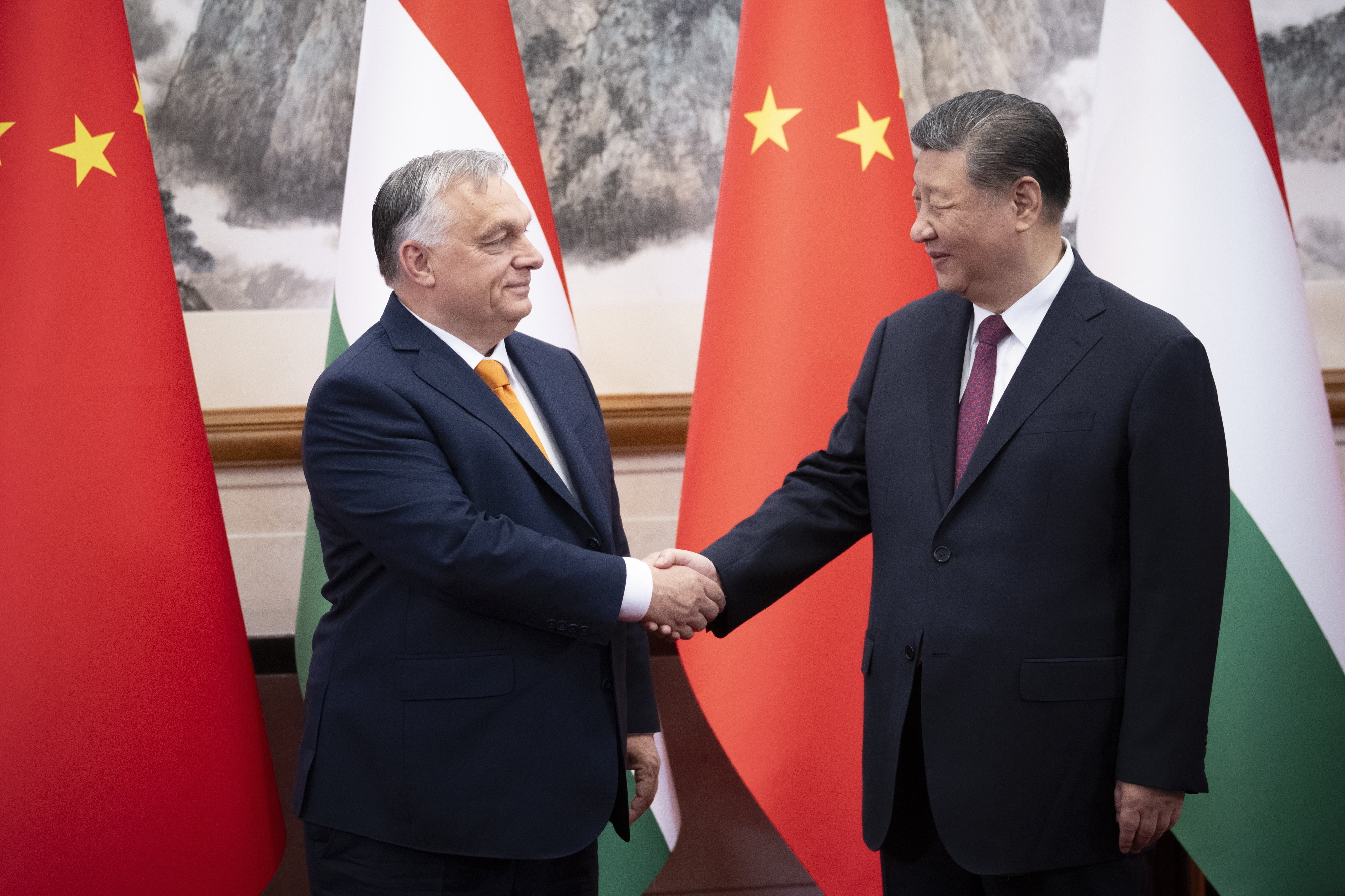 Xi Jinping called on world powers to mediate between Russia and Ukraine