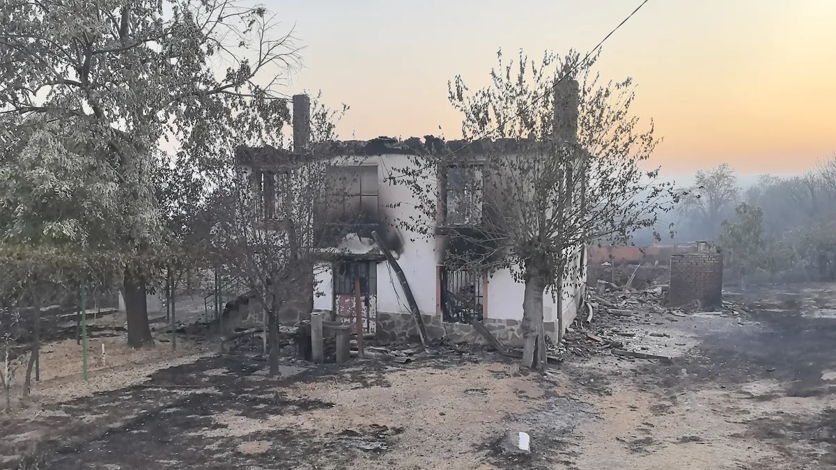Dozens of houses burned down in the fire in the Bulgarian village of Voden