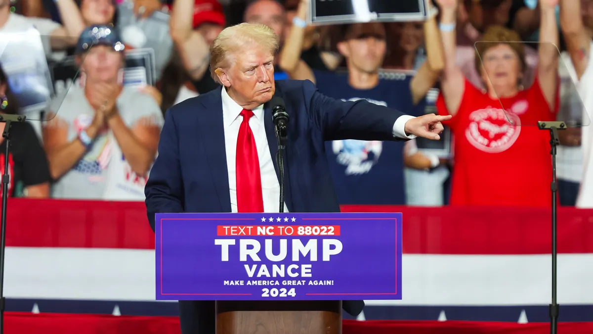 Trump: Kamala Harris is a radical left-wing lunatic who supports the execution of babies
