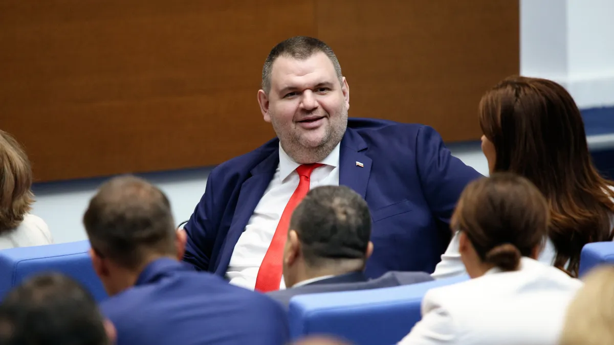 Peevski: Initiators of the secret meetings to overthrow Nazaryan are Kiril Petkov, Hristo Ivanov and their father Rumen Radev