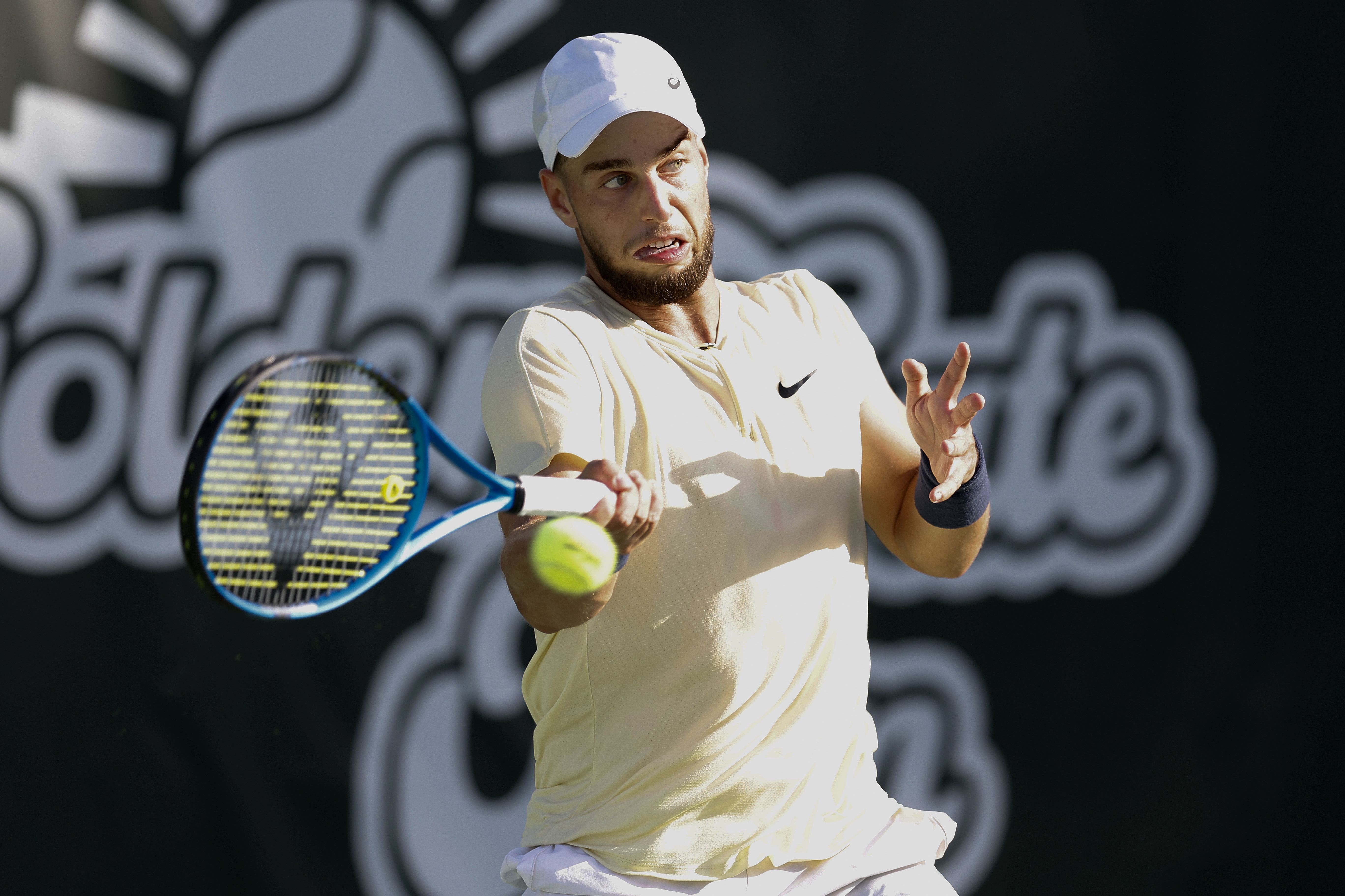 Adrian Andreev qualified for the second round of the Challenger in Poland
