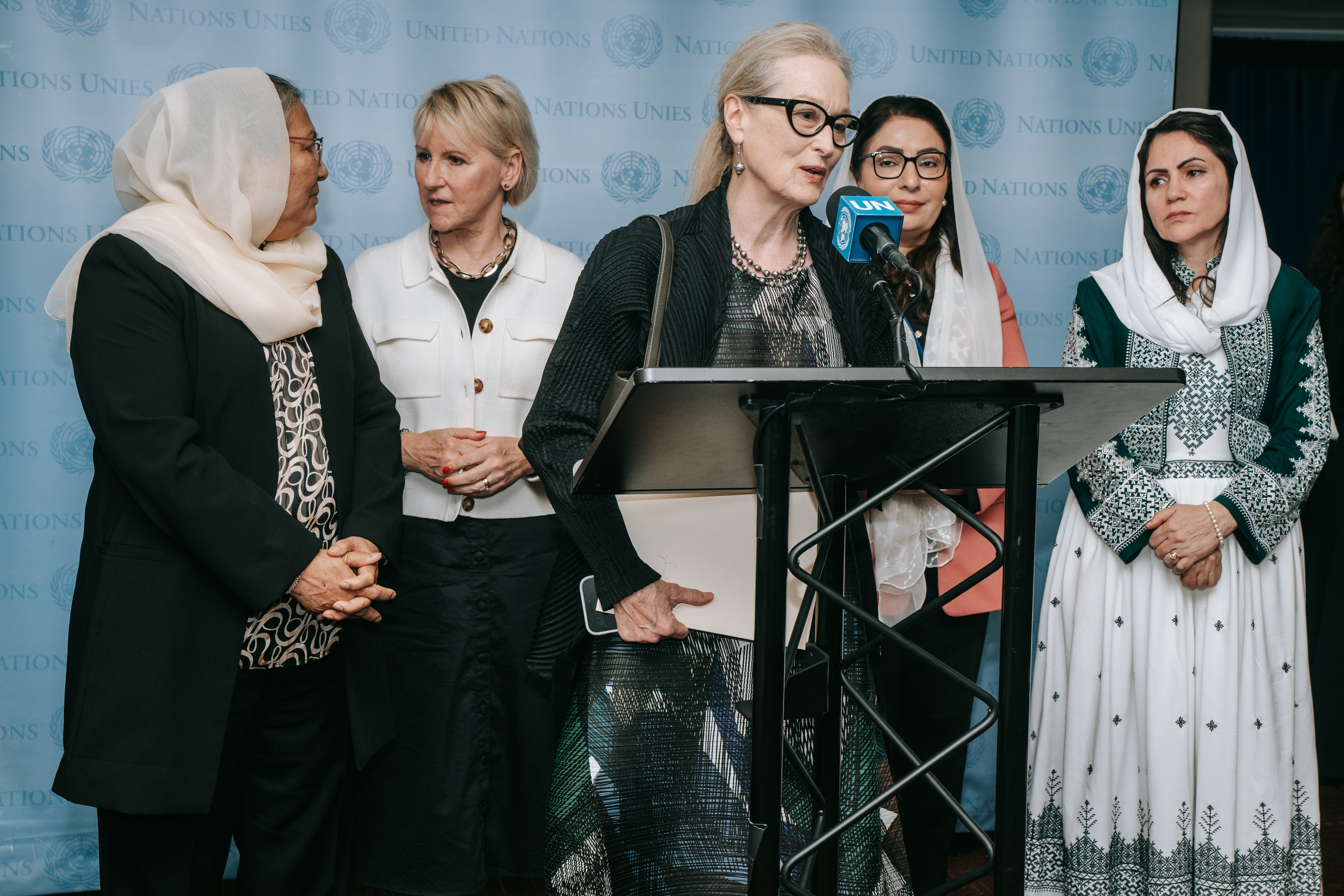 Meryl Streep: In Afghanistan, female cats have more freedom than women
