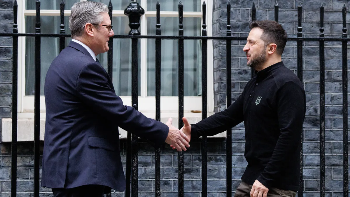 Starmer to Zelensky: It is important to continue our support for Ukraine