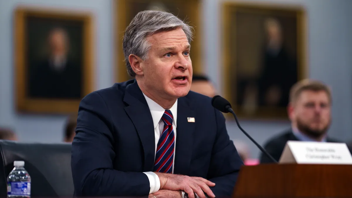 FBI director to resign before Trump's term begins