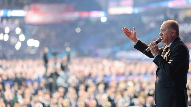 Erdogan: Turkey will not surrender to street terror