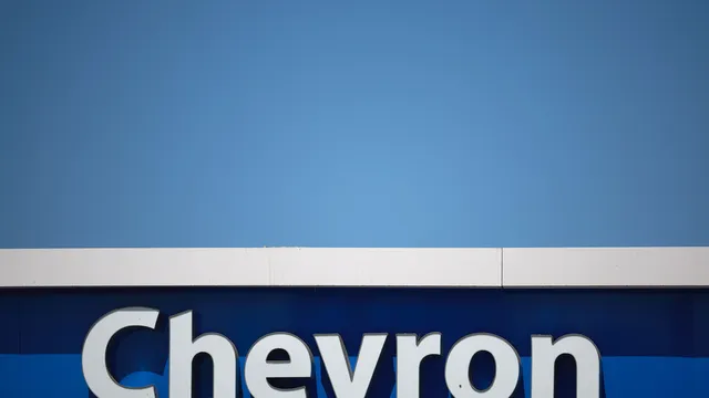 Greece accepts Chevron's new gas drilling bid