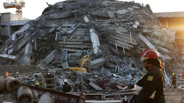 Over 150 dead after devastating earthquake in Myanmar and Thailand
