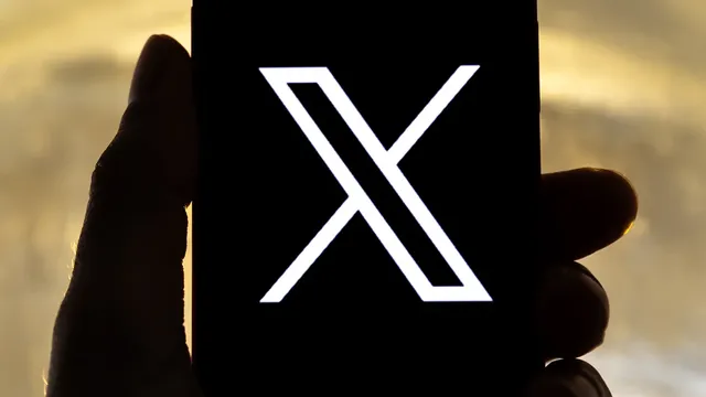 xAI buys social network X for $33 billion