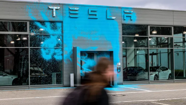 Tesla sales decline due to rhetoric from Elon Musk