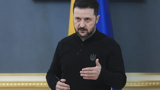 Zelensky urges US to step up sanctions against Russia over broken agreements