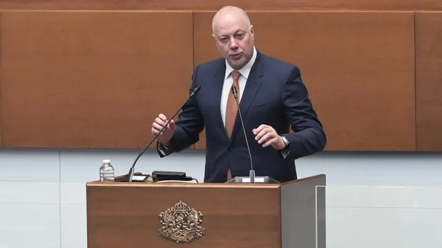 Unsuccessful vote of no confidence against the Zhelyazkov cabinet