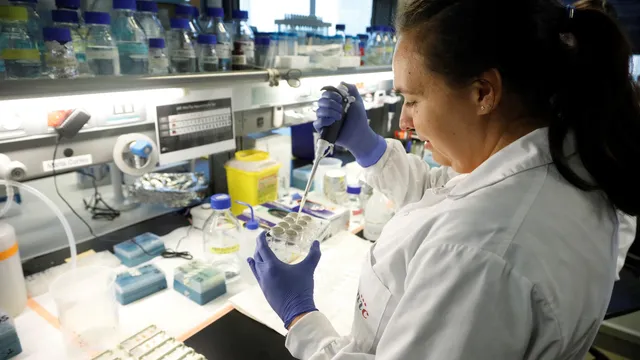 Scientists find new drug to treat Alzheimer's