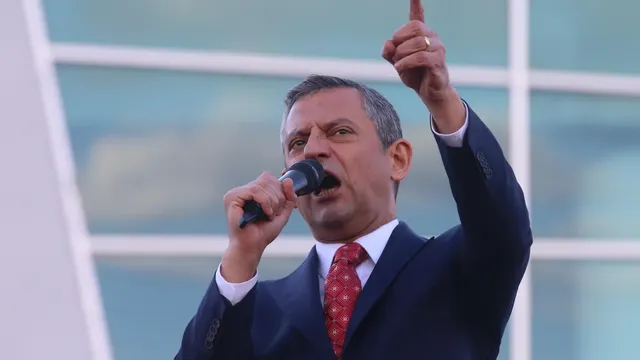 Erdogan files criminal case against CHP leader Özgür Özel