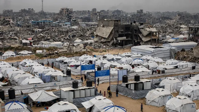 20 killed in Israeli strike on Gaza apartment block