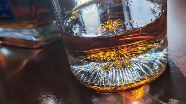 Alcohol consumption can contribute to dementia through brain damage