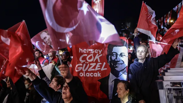 Turkish opposition organises big protest in Ankara on 23 April
