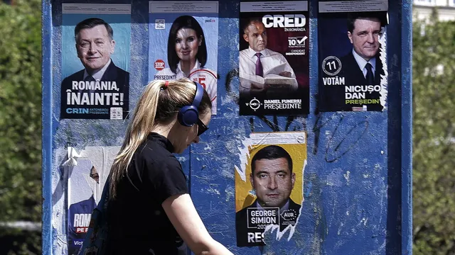 Nationalist clash looks increasingly likely scenario for Romania's ballot 