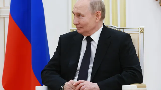 Putin: Russia ready to help advance US-Iran nuclear talks 