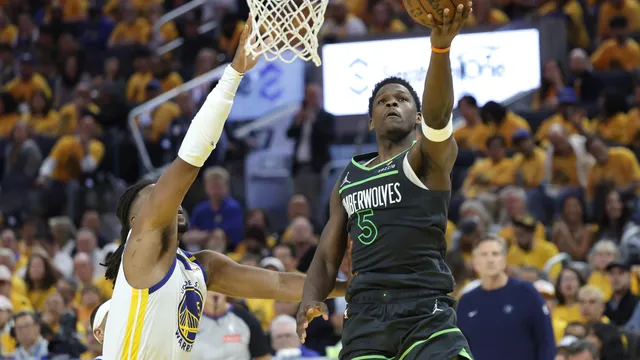 Vintage Edwards leads Minnesota past Golden State