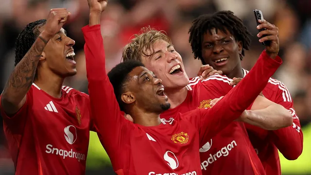 Man Utd to have a barbecue instead of bus parade if they win Europa League final