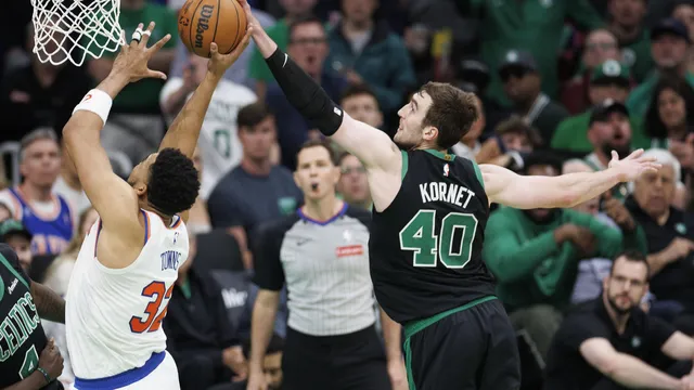 Champions keep hopes alive with Game 5 win over Knicks, Minnesota in another Western Conference final