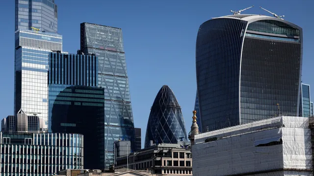 UK annual inflation hits 3.5%, beating experts' forecasts