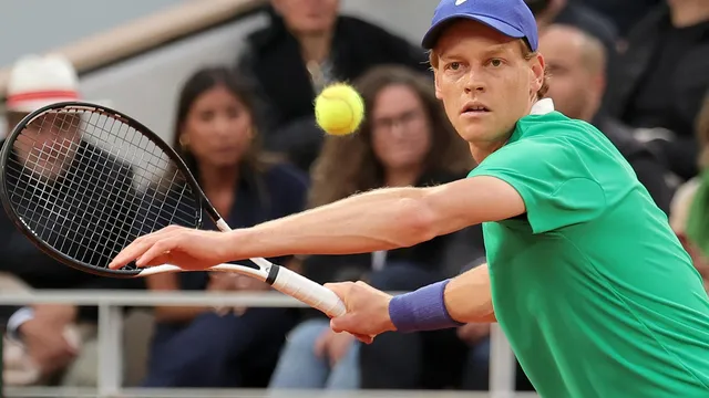 Sinner overcomes Rinderknech scare to reach Roland Garros second round