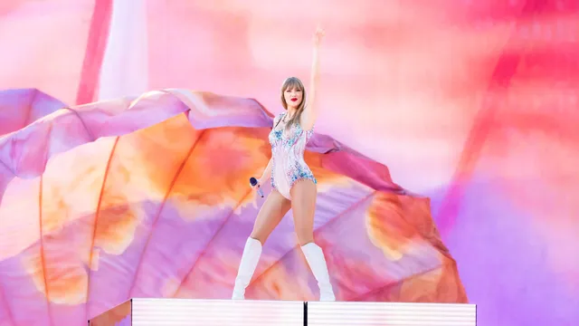 Taylor Swift has bought back the rights to her old songs