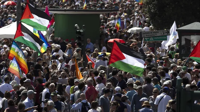 300,000 protest in Rome against “complicity” in the ‘massacre’ in Gaza