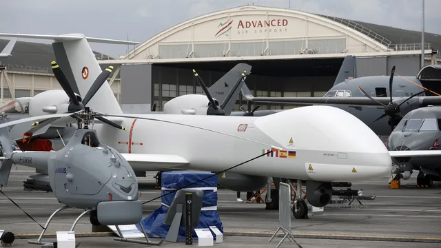 The Paris Air Show opens in a particularly tense atmosphere