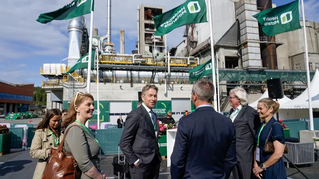 The first carbon dioxide capture facility in the cement sector has opened in Norway